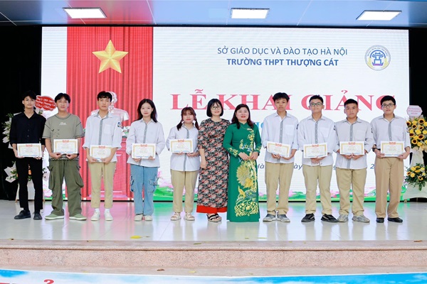 truong-thpt-o-bac-tu-liem-thuong-cat