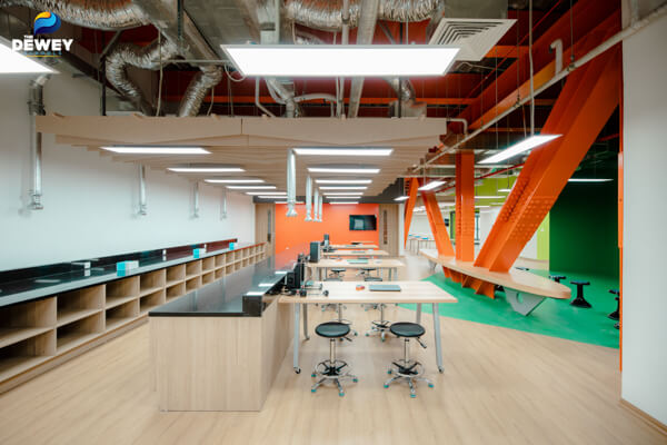 xuong-sang-che-Makerspace-01