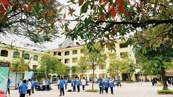 co-so-vat-chat-truong-cap-3-cau-giay
