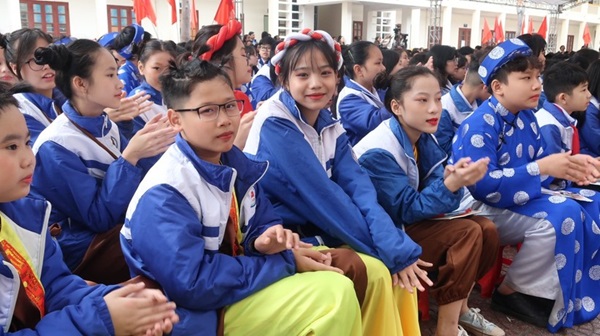 truong-thcs-o-hai-phong-le-loi