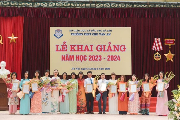 cac-truong-THPT-quan-tay-ho-chu-van-an