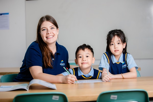 day-hoc-tich-hop-tai-dewey-schools