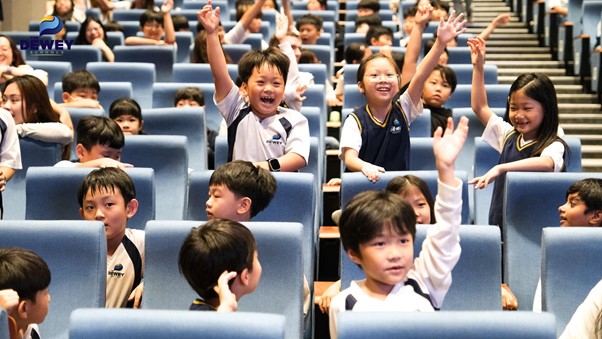 chuong-trinh-lop-1-moi-tai-the-dewey-schools-1