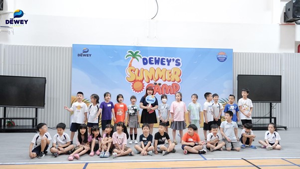 trai-he-tieng-anh-tai-dewey-schools-02