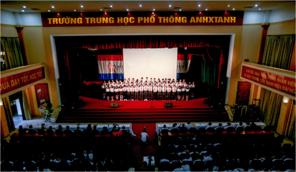 truong-thpt-o-cau-giay-THPT-Anhxtanh